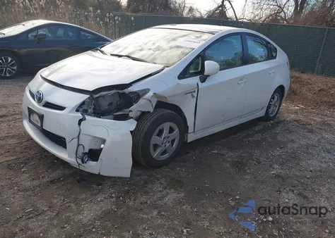 2011 Toyota Prius Four z USA, uszkodzony, nr VIN JTDKN3DU7B0290314